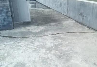 额济纳旗楼顶漏水维修公司分享下如何解决卫生间隐蔽部位漏水的问题?